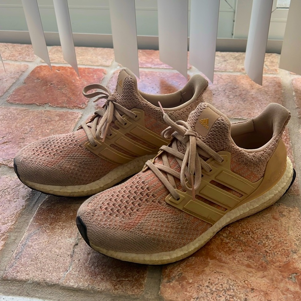 Adidas Women UltraBoost 5.0 DNA 'Halo Blush' Pink Sneaker Shoes